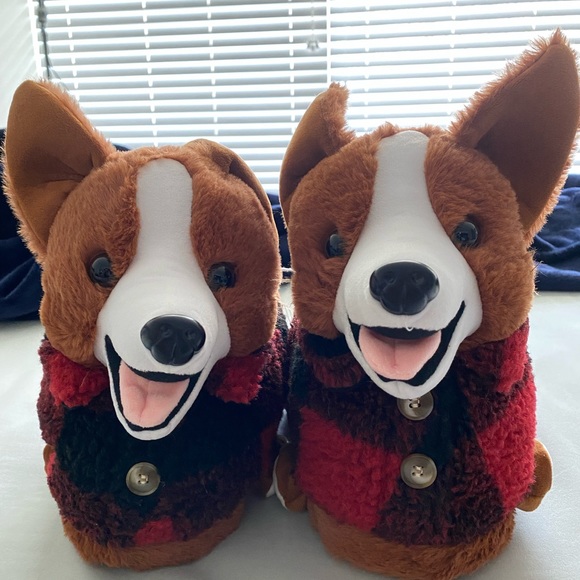 American Eagle Outffiters Corgi Slippers - Picture 6 of 9